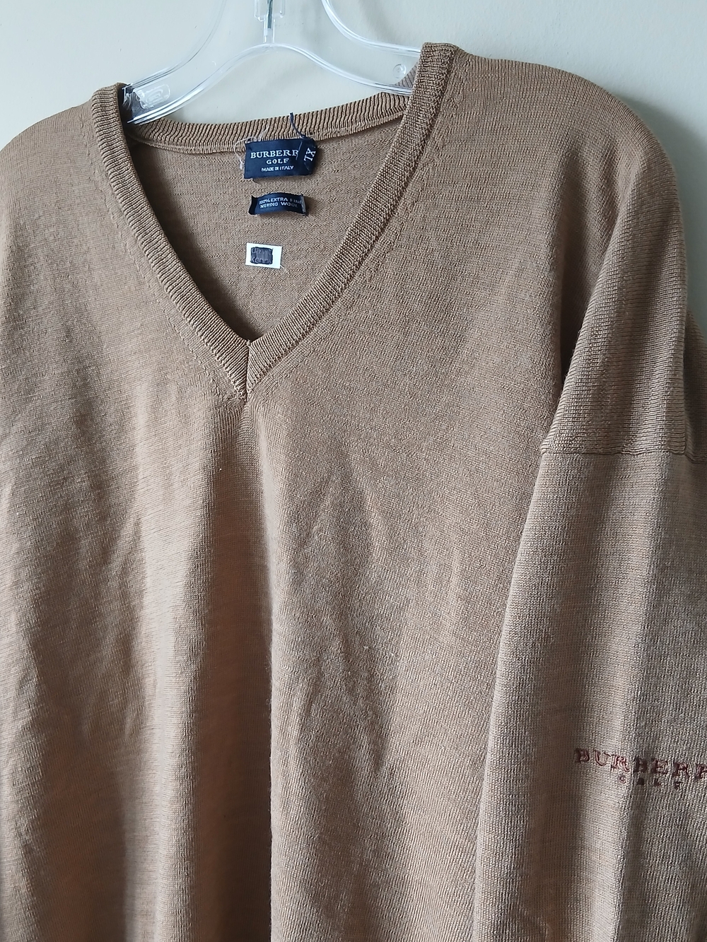 Burberry Wool V-Neck Knit Sweater Side Sleeve Embroidery